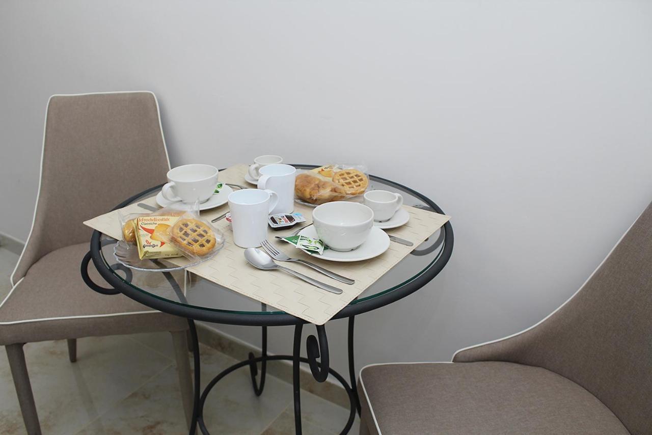 Antonietta De Pace Rooms By Napoli Milionaria B&B Dış mekan fotoğraf